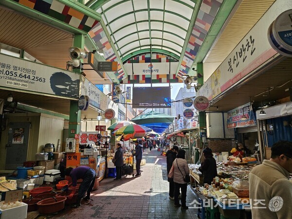 통영의 한 전통시장 모습